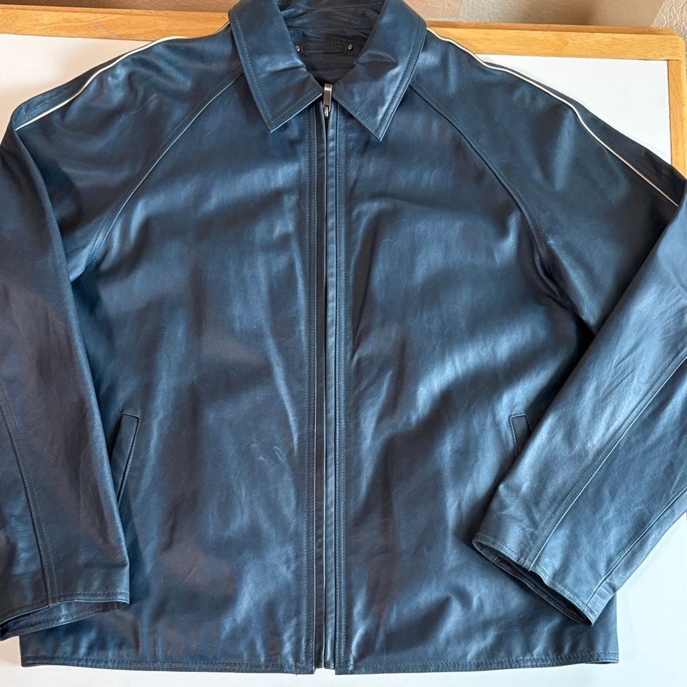 VTG. Wilsons Leather M. Julian Navy Blue Jacket unisex Sz XL